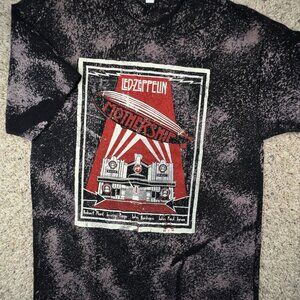 Led Zeplin Short Sleeve Dye T-shirt Size Large Multicolor Black Purple Classic